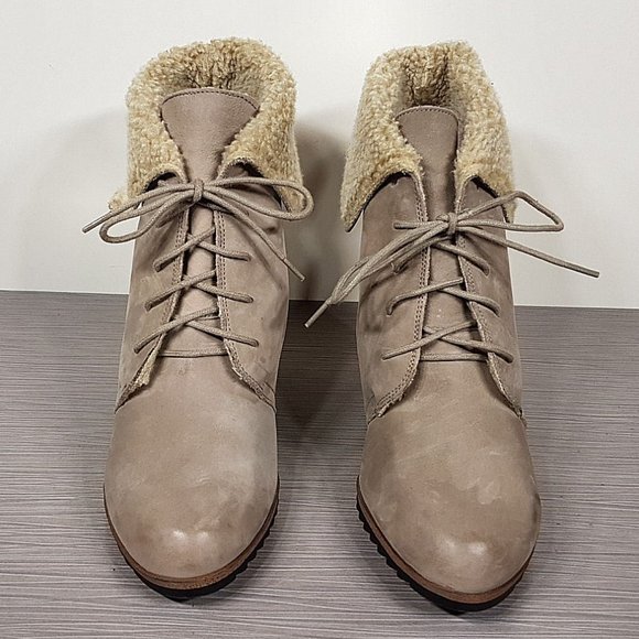 Caslon Gaby Faux Shearling Lace-Up Bootie, Sand Leather, Womens Size 11 M / 41 - Picture 2 of 11